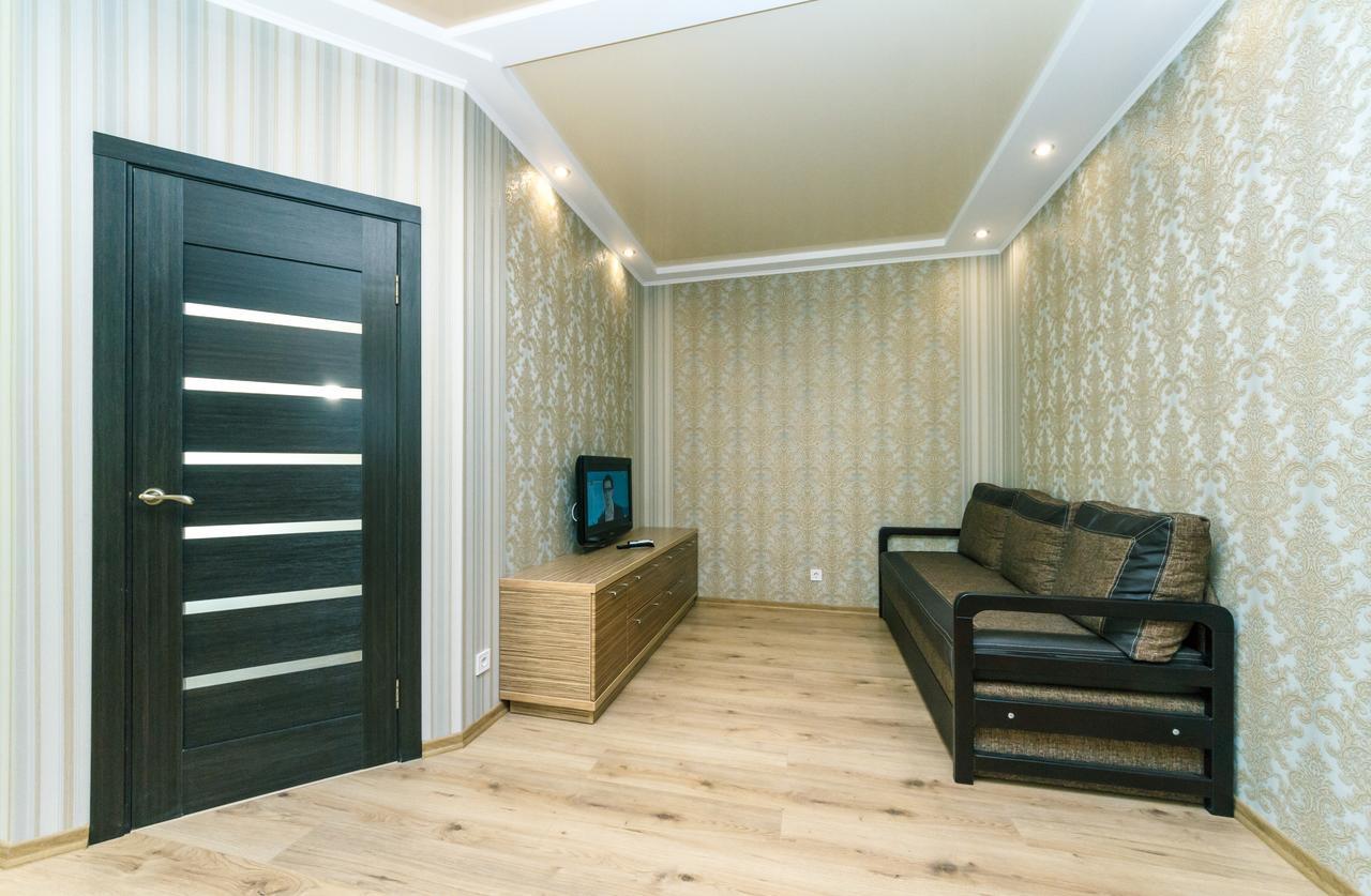 Flatrent Drahomanova 2A Apartman Kijev Kültér fotó