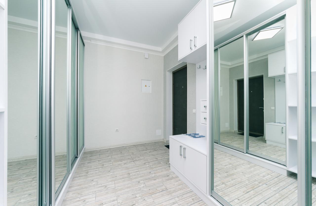 Flatrent Drahomanova 2A Apartman Kijev Kültér fotó
