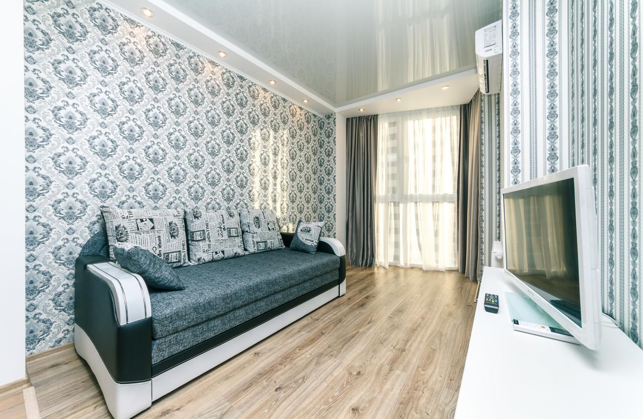 Flatrent Drahomanova 2A Apartman Kijev Kültér fotó