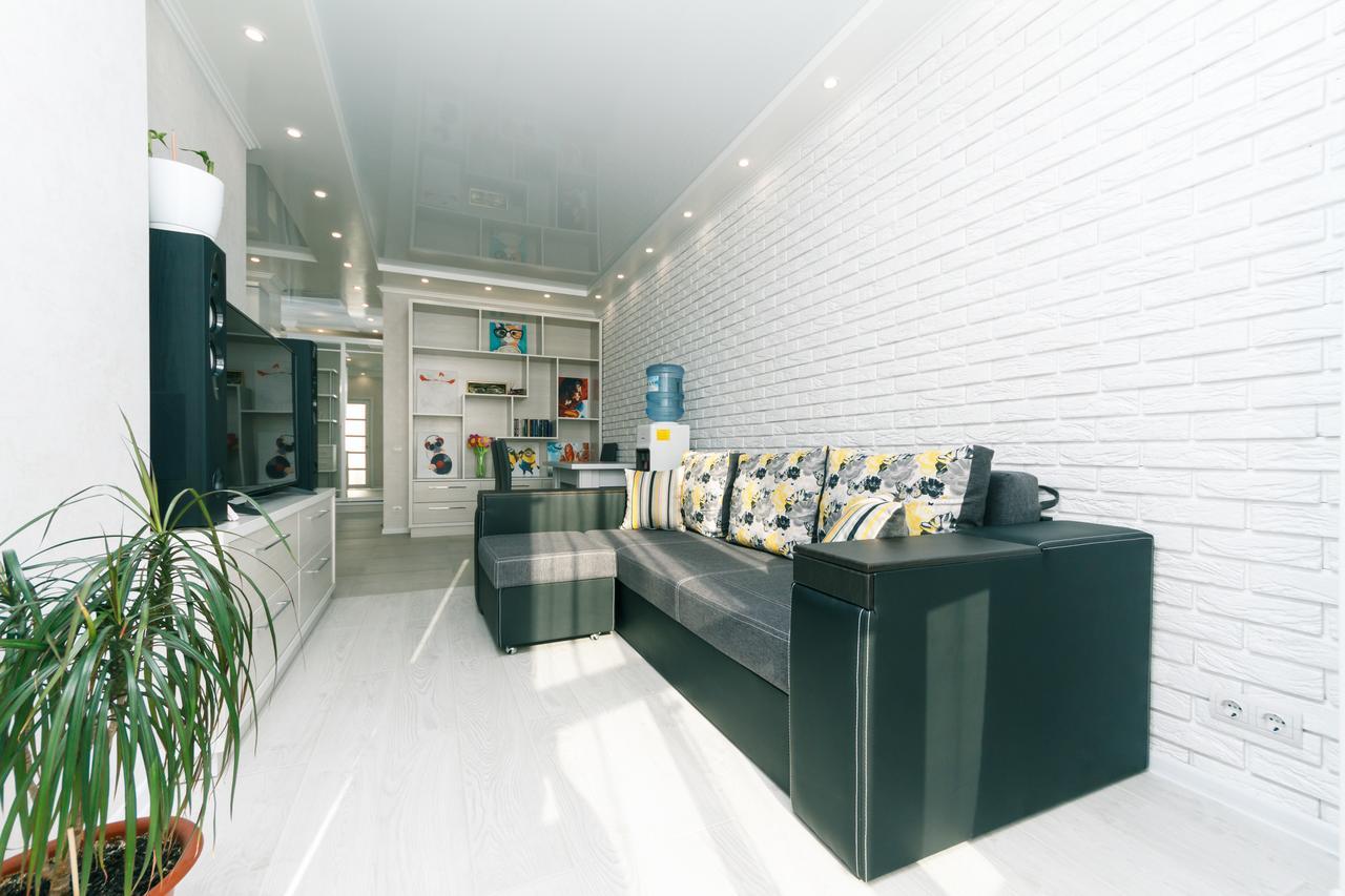 Flatrent Drahomanova 2A Apartman Kijev Kültér fotó